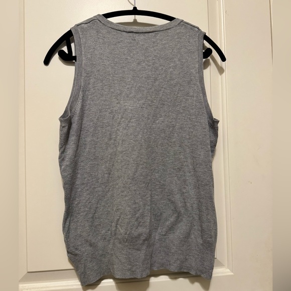 DOROTHY PERKINS V Neck Pleated Knit Vest Size 10 🩶 - Picture 3 of 4